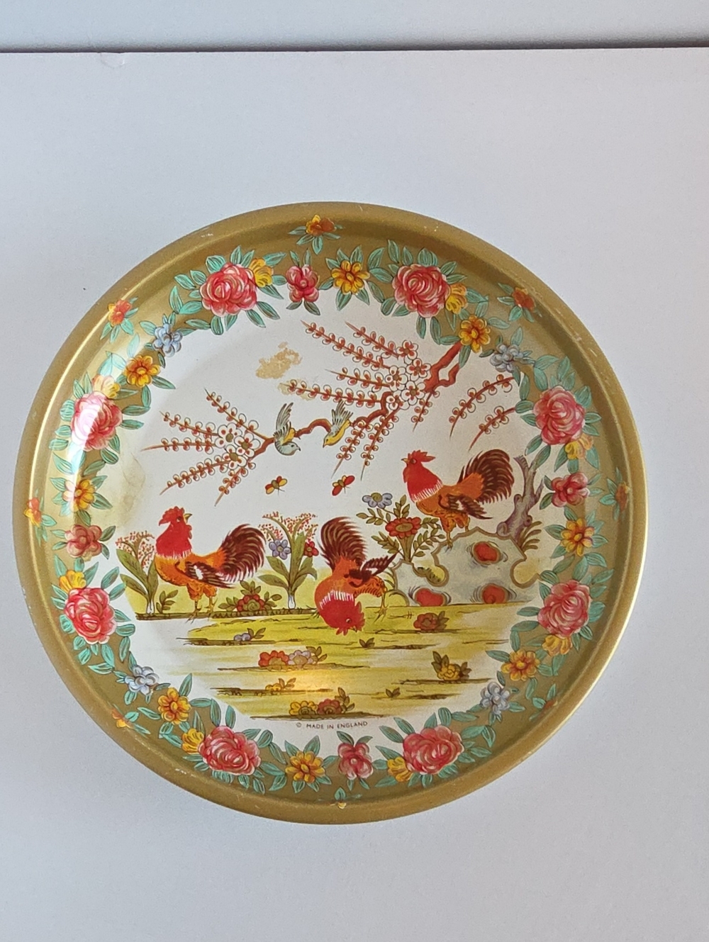 Vintage 1970's Decorated Rooster & Floral Motif Ware Tin Bowl -England 6.5"